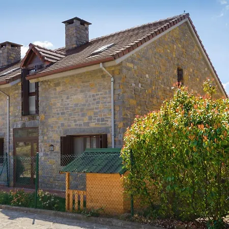 Holiday home Casa Con Jardin En